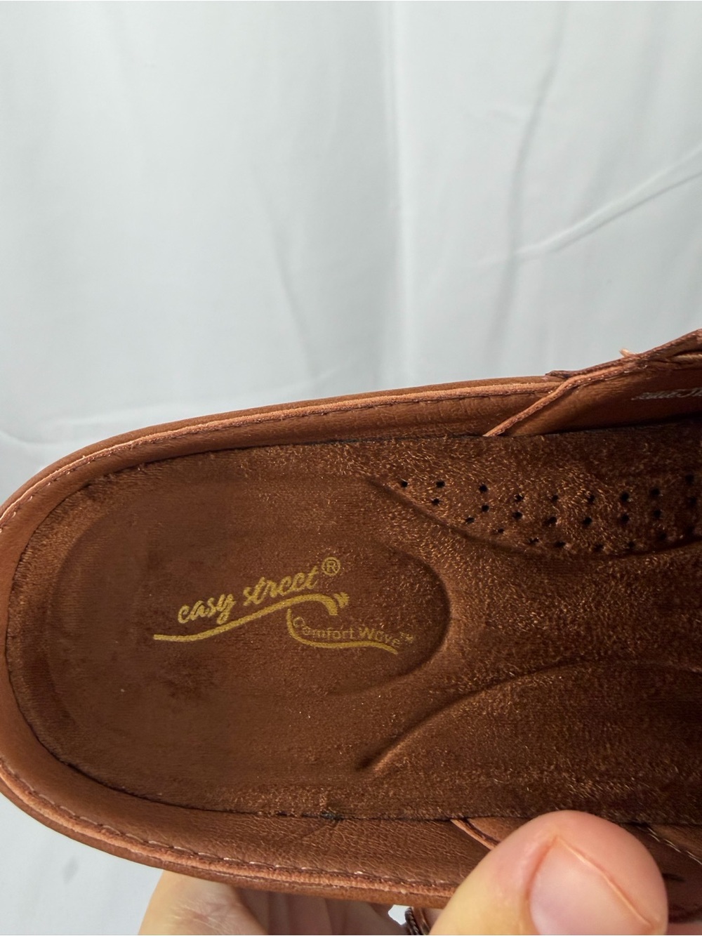 NWT Easy Street Women’s Size 8 Brown Slip-On Loafers - Picture 2 of 8